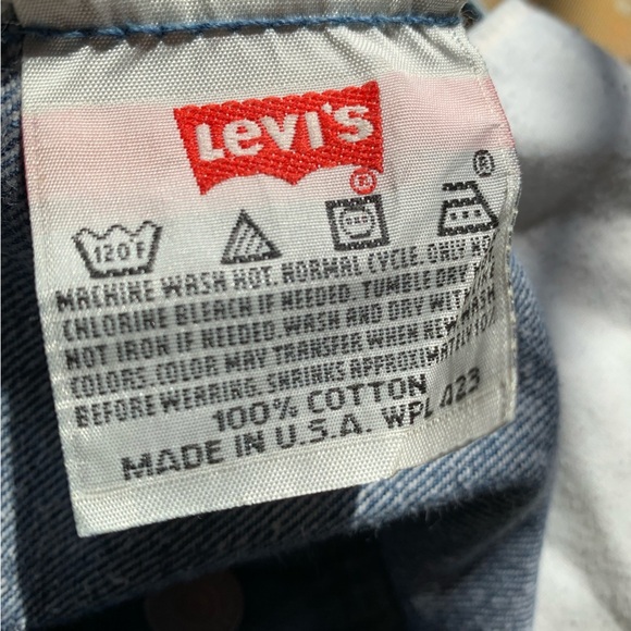 Vintage Levi’s 501’s. Made in USA. - Picture 4 of 11